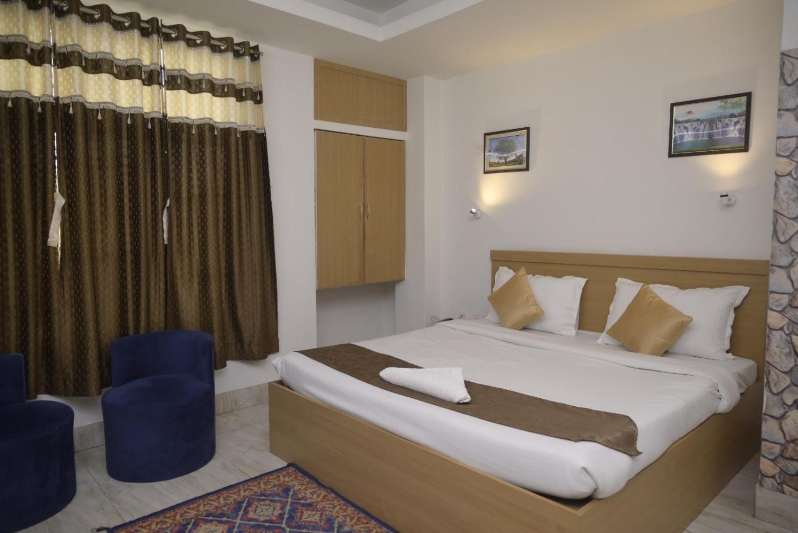 Hotel Mirana Guwahati Dış mekan fotoğraf